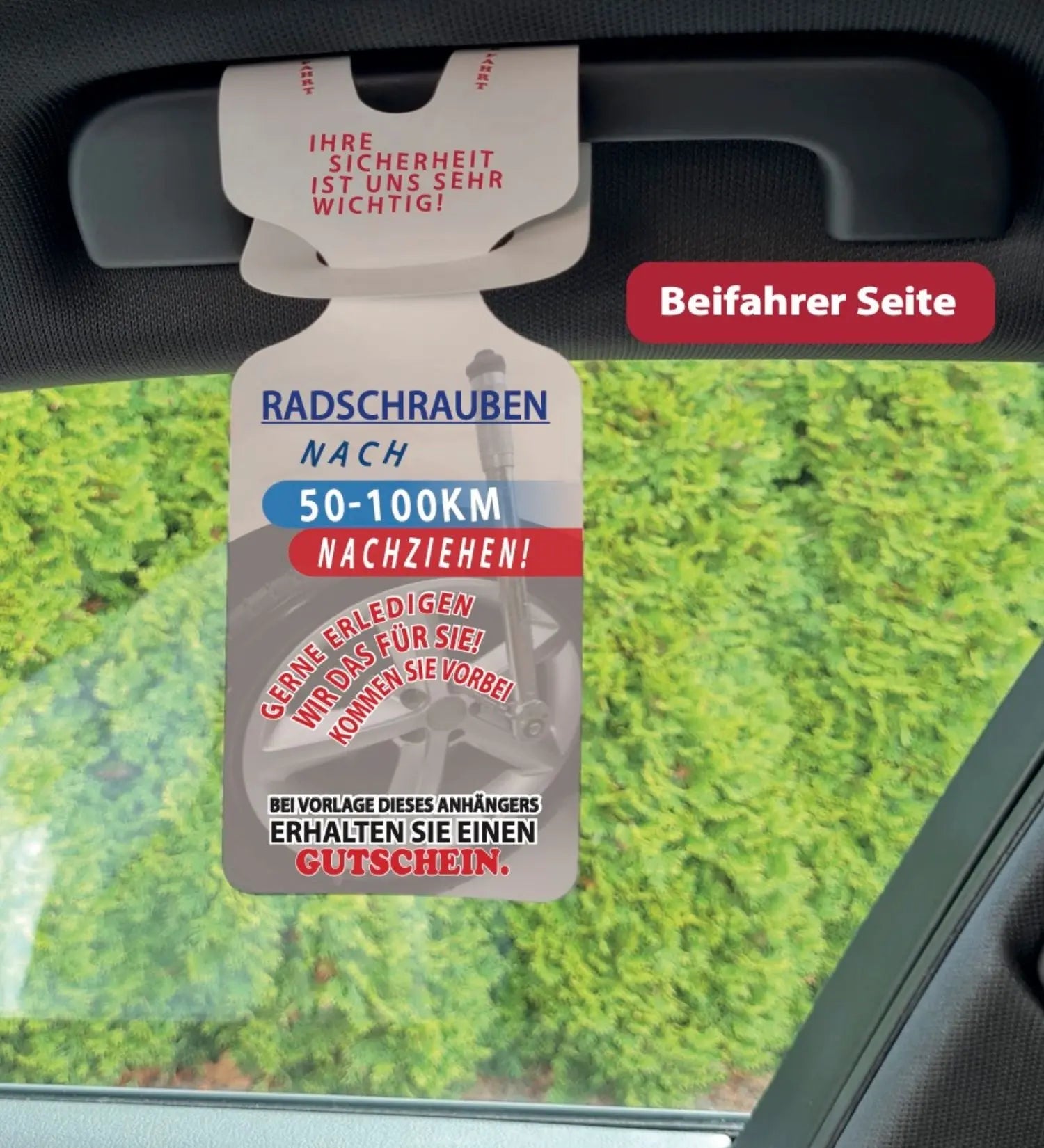 Radschrauben Spiegelanhänger mit Gutscheinkarte KFZ-Service mit Konzept Reifenmontage - Kriegerdruck
